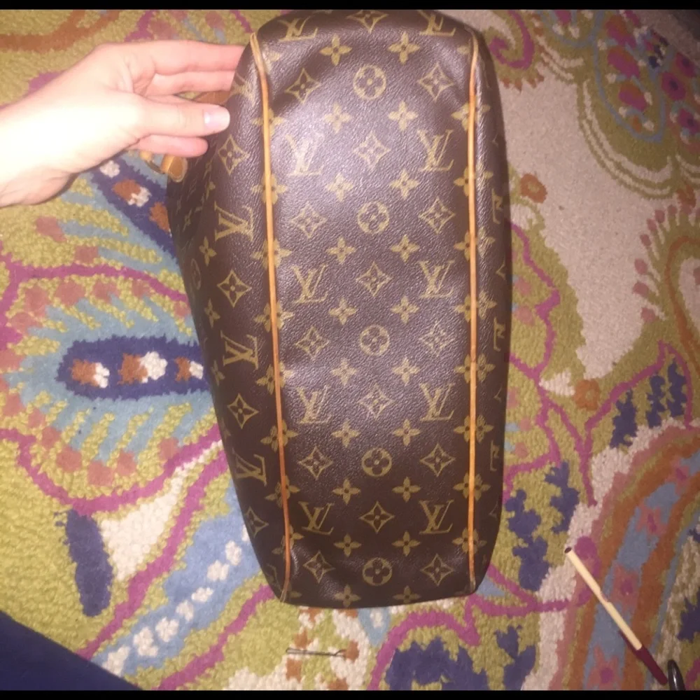 FINAL DROP ‼️‼️‼️Louis Vuitton Batignolles